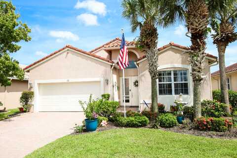 305 NW Springview Loop, Port Saint Lucie, FL 34986