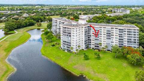 3507 Oaks Way, Pompano Beach, FL 33069