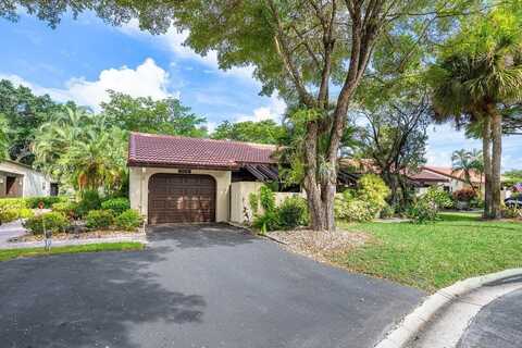 21696 Tall Palm Circle, Boca Raton, FL 33428