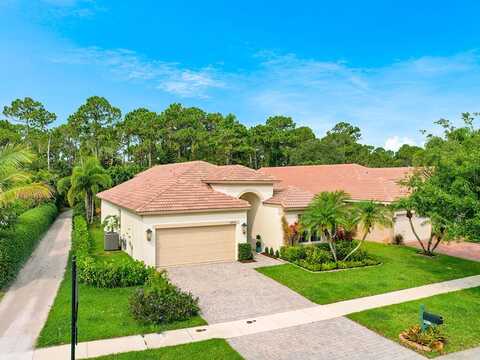 6935 SE Twin Oaks Circle, Stuart, FL 34997