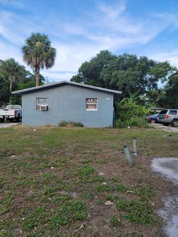 406 Decordre Court, Fort Pierce, FL 34950