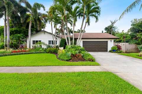 556 SW 24th Avenue, Boynton Beach, FL 33435