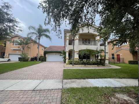 683 Cresta Circle, West Palm Beach, FL 33413