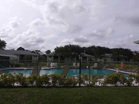 1201 Sabal Ridge Circle, Palm Beach Gardens, FL 33418