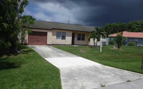 2480 SE Rock Springs Drive, Port Saint Lucie, FL 34952