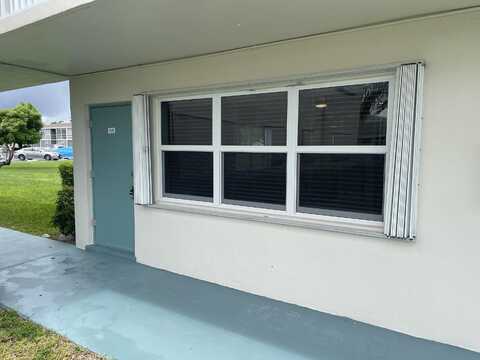 460 Horizons W, Boynton Beach, FL 33435