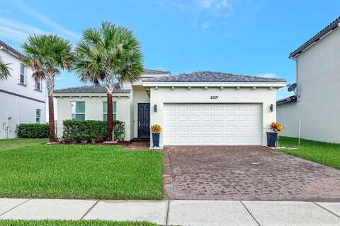 8271 NW Greenbank Circle, Port Saint Lucie, FL 34987