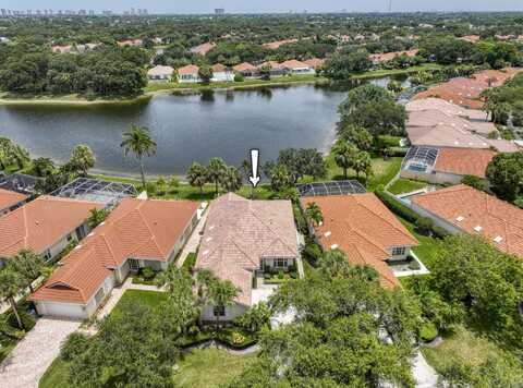 105 Lost Bridge Drive, Palm Beach Gardens, FL 33410