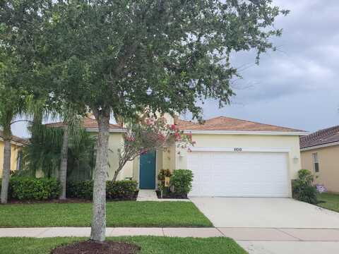 10010 SW Stonegate Drive, Port Saint Lucie, FL 34987