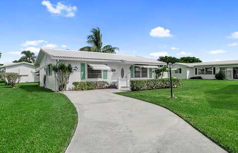 2089 SW Lake Circle Drive, Boynton Beach, FL 33426