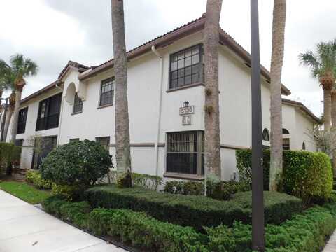 5136 Floria Drive, Boynton Beach, FL 33437