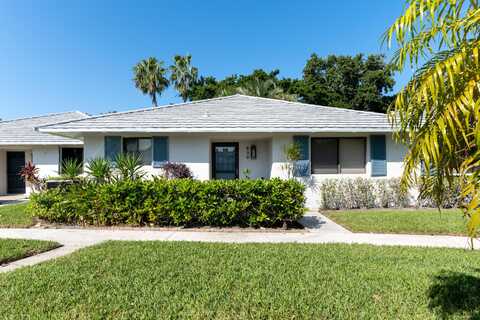 830 Club Drive, Palm Beach Gardens, FL 33418