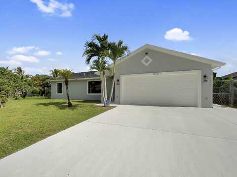 1073 SW General Patton Terrace, Port Saint Lucie, FL 34953