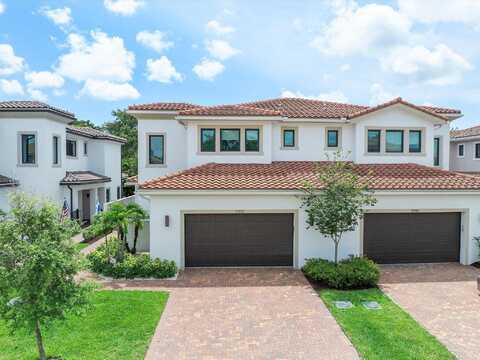 5900 Brookfield Circle E, Hollywood, FL 33312