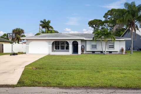 1167 SE Proctor Lane, Port Saint Lucie, FL 34983