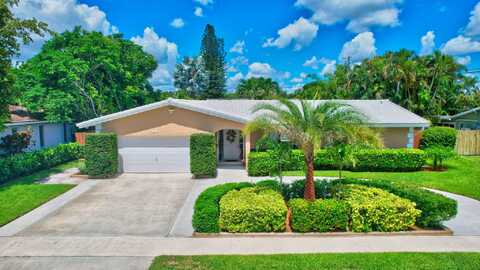 669 NW 16th Avenue, Boca Raton, FL 33486