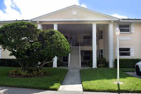 500 Grove Isle Circle, Vero Beach, FL 32962