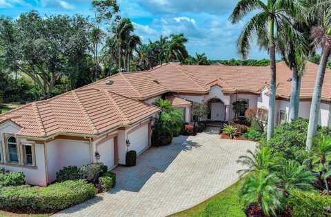 2525 Seminole Circle, West Palm Beach, FL 33409