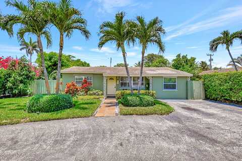 2016 NE 2nd Avenue, Delray Beach, FL 33444