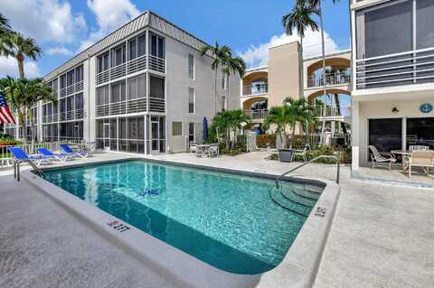 5900 NE 7th Avenue, Boca Raton, FL 33487