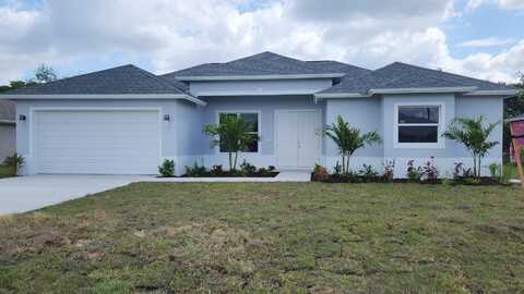 5203 NW West Piper Circle, Port Saint Lucie, FL 34986