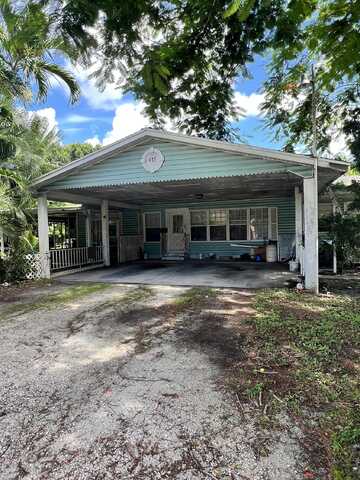 415 E Ventura Avenue, Clewiston, FL 33440