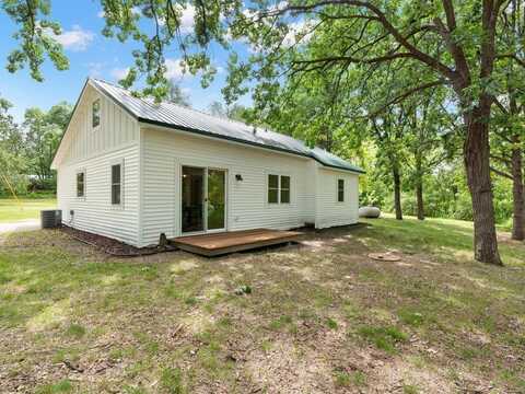 11701 County 32 SW, Motley, MN 56466