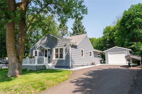 115 6th Avenue NE, Glenwood, MN 56334