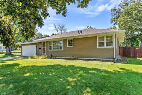 6301 Virginia Avenue N, Brooklyn Park, MN 55428