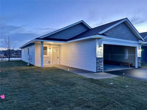 704 Cherrywood Lane NE, Isanti, MN 55040