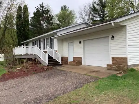 215 2nd Avenue E, Knapp, WI 54749