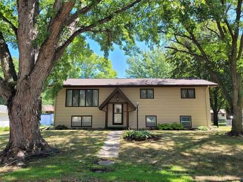 1646 N 5th Street, Montevideo, MN 56265