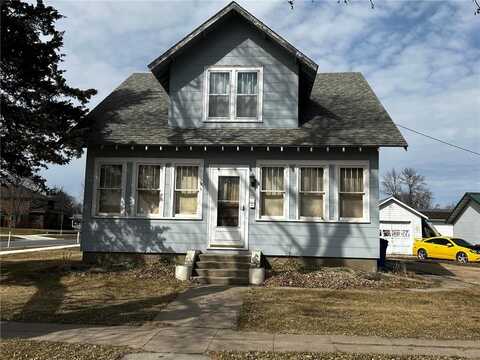 724 W 5th Street, Madison, MN 56256