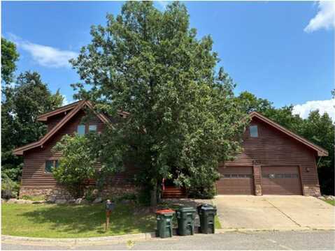 203 Hawkins Drive, Brainerd, MN 56401