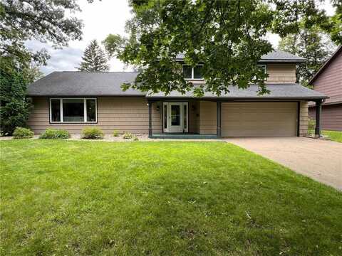 1116 Maple Street, Alexandria, MN 56308