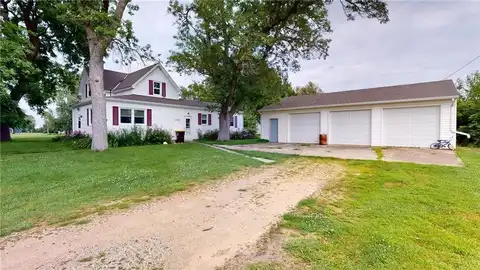 399 1st Avenue NW, Wells, MN 56097