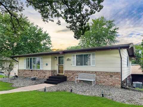 313 2nd Avenue NE, New London, MN 56273