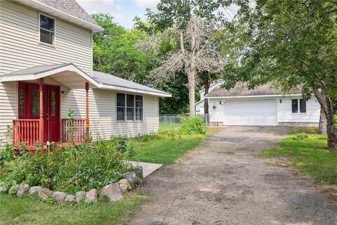 210 N Arch Avenue, New Richmond, WI 54017