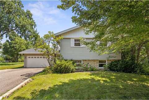 6305 Peacedale Avenue, Edina, MN 55424