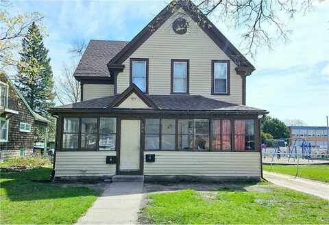 324 N Holcombe Avenue, Litchfield, MN 55355