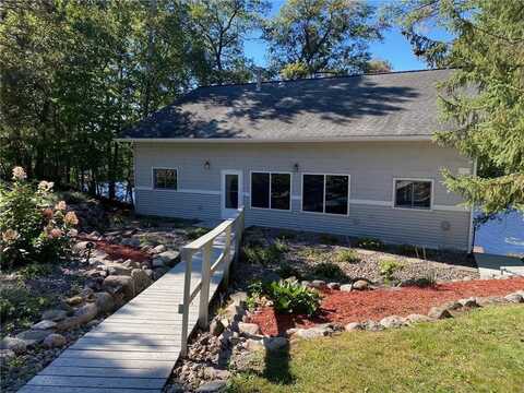 48039 216th Place, Shamrock Twp, MN 55760