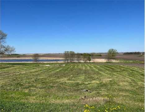 101 1st Street W, Hadley, MN 56151