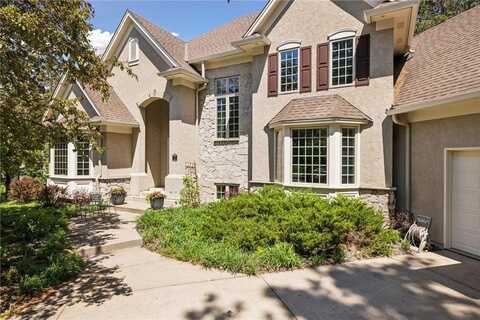 14 Lake Bay, North Oaks, MN 55127