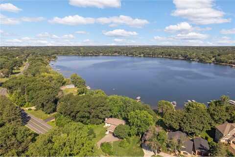 9366 Lake Jane Trail N, Lake Elmo, MN 55042