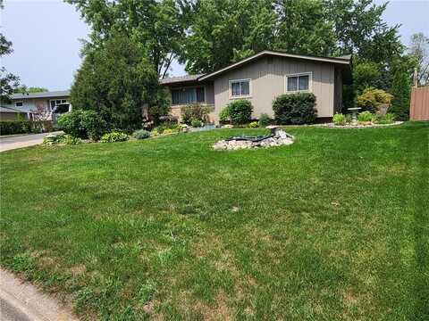 771 Hull Road, Anoka, MN 55303