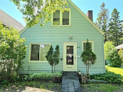 1013 7th Street, International Falls, MN 56649