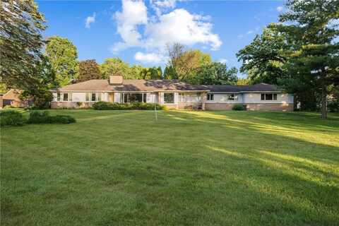 604 Oakland Place NE, Austin, MN 55912