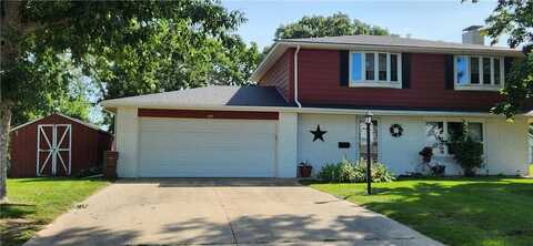 329 Meredith Road, Albert Lea, MN 56007