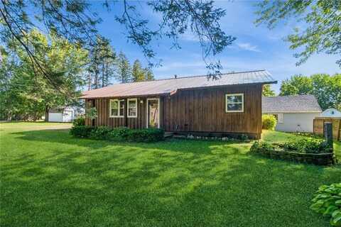 542 5th Street SE, Milaca, MN 56353