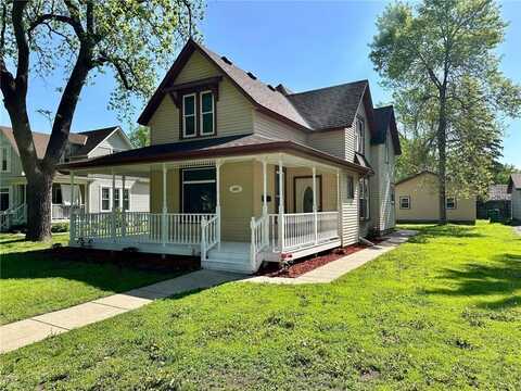 1237 3rd Avenue, Windom, MN 56101